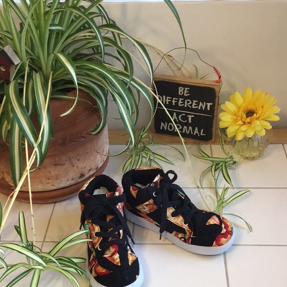 ‘Keep’ Vegan Guerra Pizza Lace-Up Hi-Top Sneakers - Picture 1 of 7